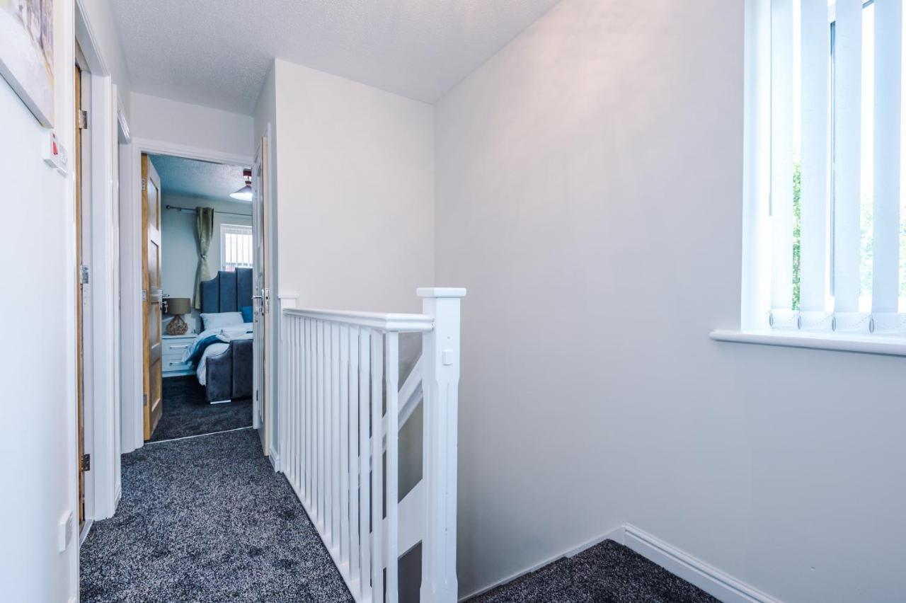 Stylish 4 Bedroom Home Close To Manchester City Centre Ngoại thất bức ảnh