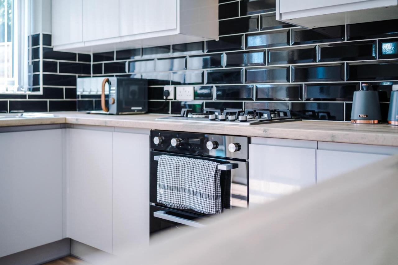 Stylish 4 Bedroom Home Close To Manchester City Centre Ngoại thất bức ảnh