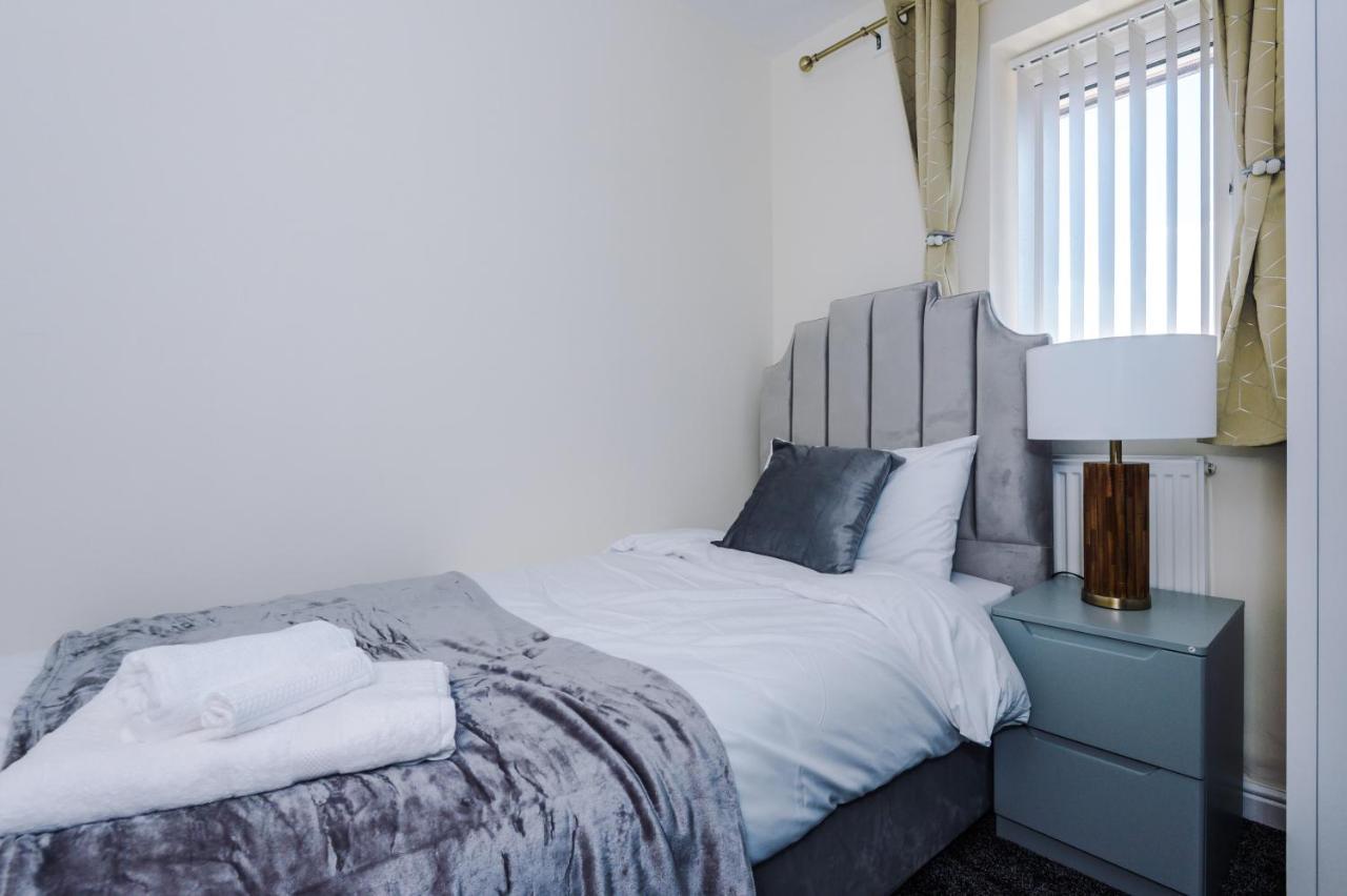 Stylish 4 Bedroom Home Close To Manchester City Centre Ngoại thất bức ảnh